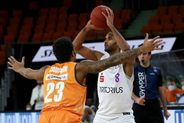 前锋高效的 前锋高效的